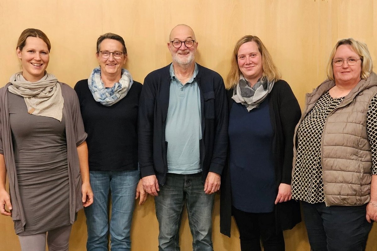 Vier Frauen und ein Mann